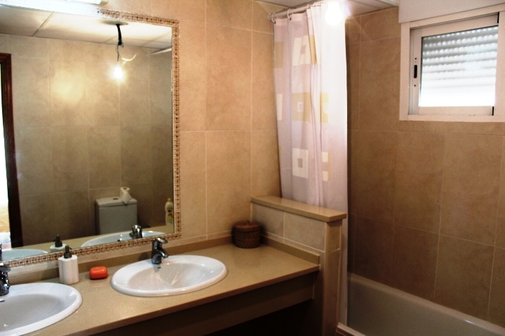 GEEN NAAM IN OUDE DATABASE