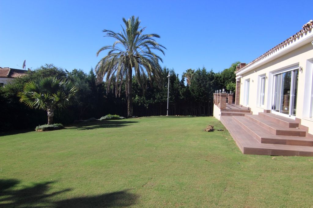 GEEN NAAM IN OUDE DATABASE