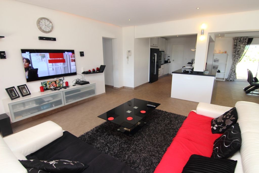 GEEN NAAM IN OUDE DATABASE