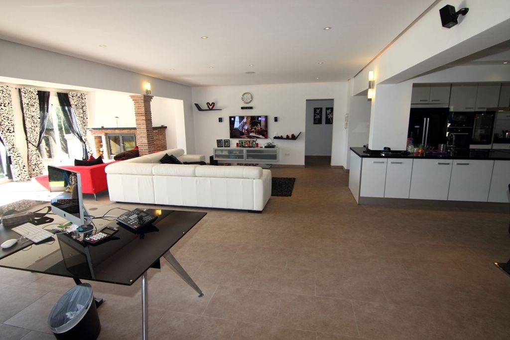 GEEN NAAM IN OUDE DATABASE