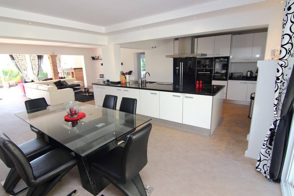 GEEN NAAM IN OUDE DATABASE