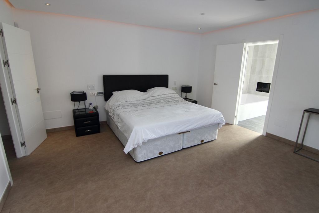 GEEN NAAM IN OUDE DATABASE