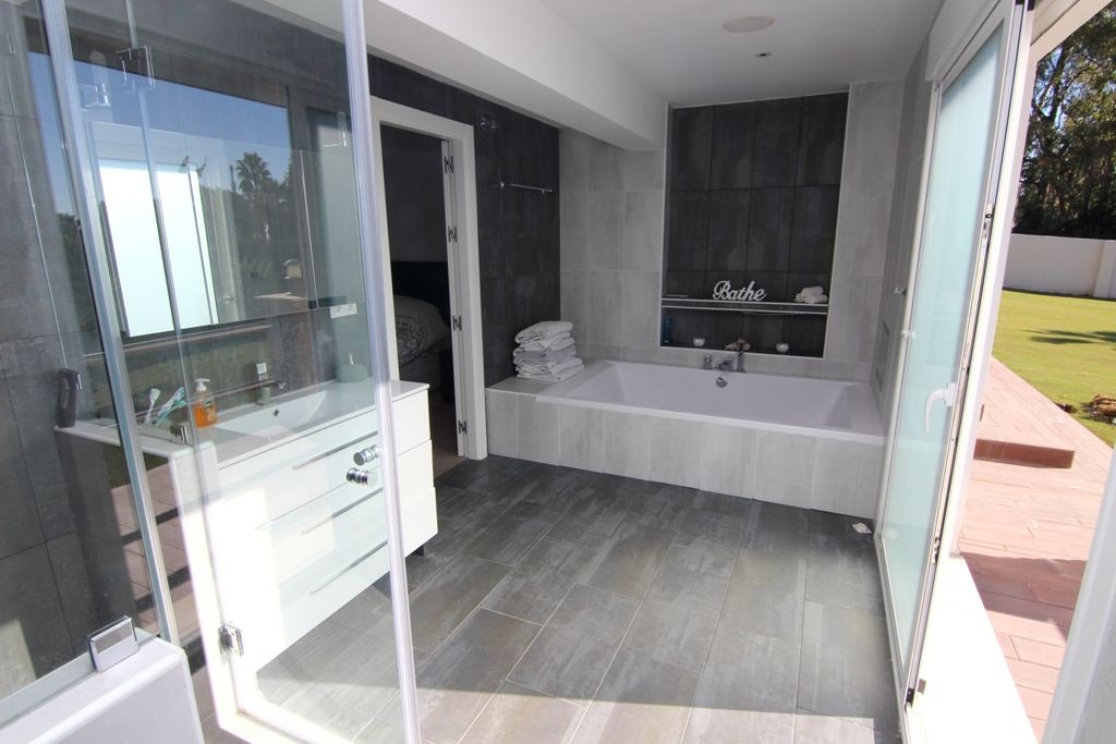 GEEN NAAM IN OUDE DATABASE