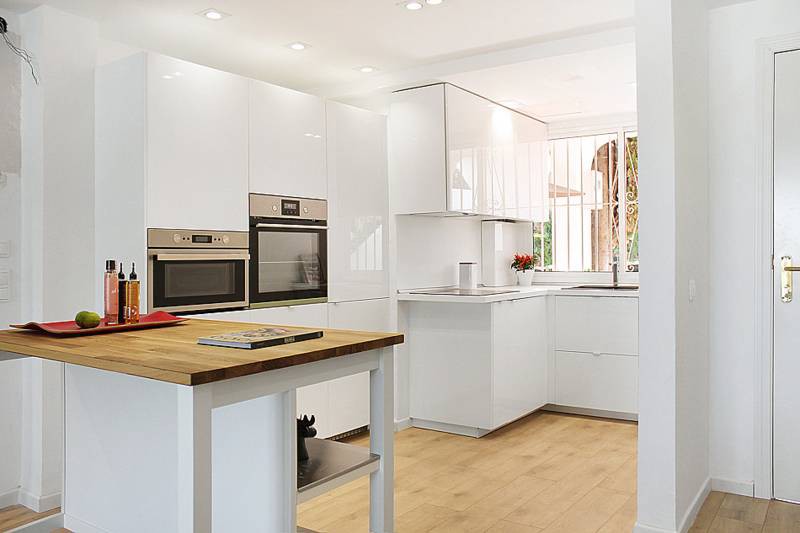 GEEN NAAM IN OUDE DATABASE